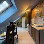 Spacious 110 M2 With 4 Private Daire Bratislava