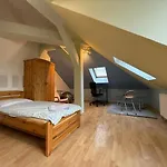 Daire Spacious 110 M2 With 4 Private