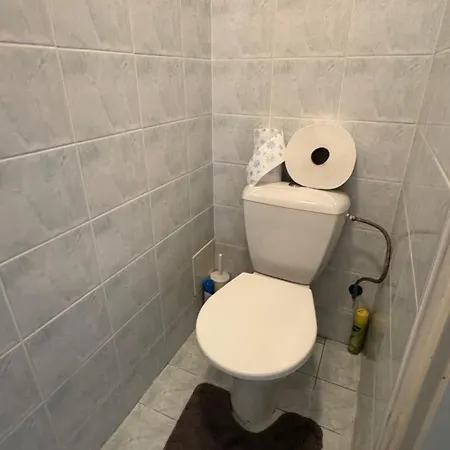 Spacious 110 M2 With 4 Private * Bratysława