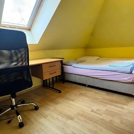 Apartament Spacious 110 M2 With 4 Private *