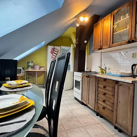 Spacious 110 M2 With 4 Private *