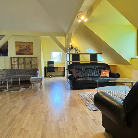 Center-big-apartman-110m2-tv-internet