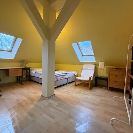 Spacious 110 M2 With 4 Private