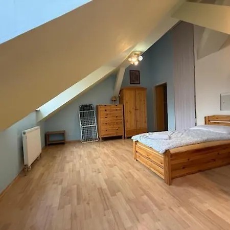 Apartmán Spacious 110 M2 With 4 Private