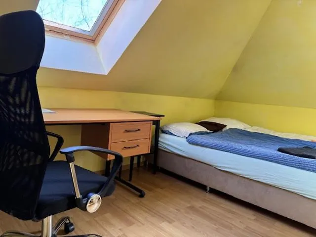 Spacious 110 M2 With 4 Private *