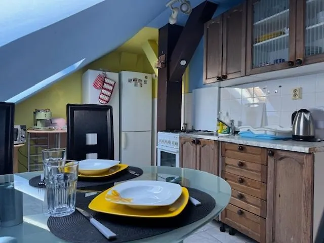 Spacious 110 M2 With 4 Private Διαμέρισμα