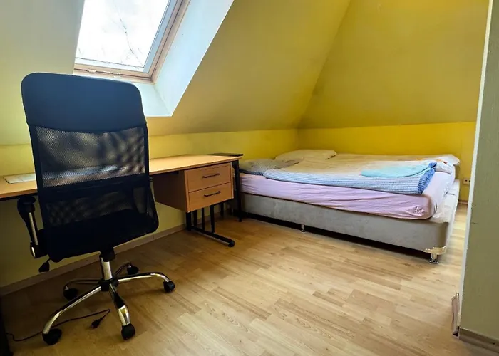 Διαμέρισμα Spacious 110 M2 With 4 Private *