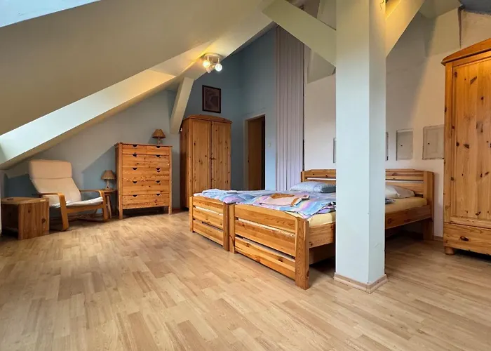 Διαμέρισμα Spacious 110 M2 With 4 Private Μπρατισλάβα