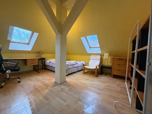 Spacious 110 M2 With 4 Private