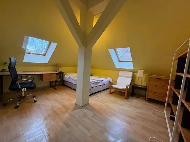 公寓 Spacious 110 M2 With 4 Private