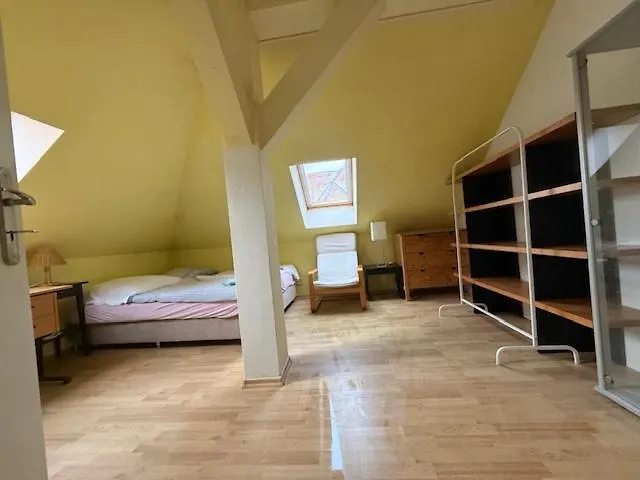 Spacious 110 M2 With 4 Private Pozsony